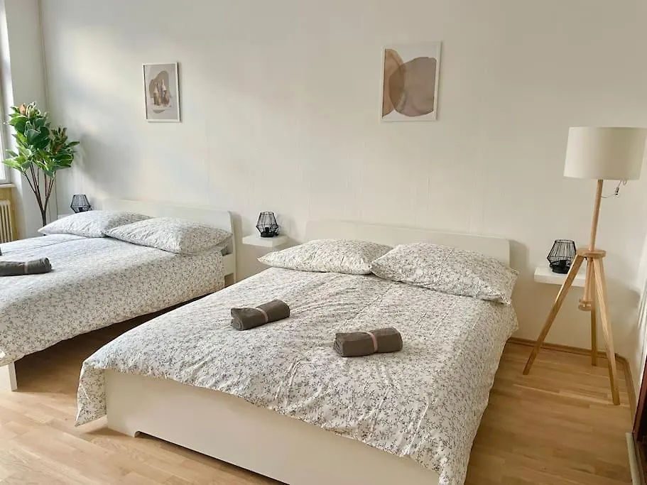 110 M2 Sunny & Central Long Term Apartment - Free Parking Vienna 0*,  Austria